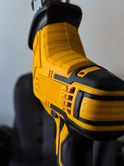 Piła szablasta do baterii DEWALT XR instrukcja pl 4 ostrza w zestawie