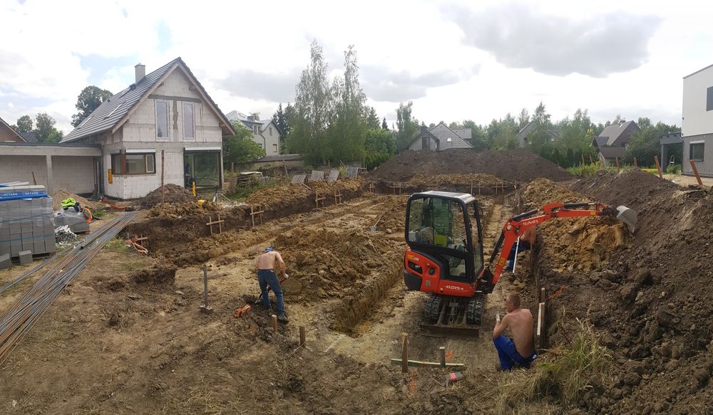 MINIKOPARKA młot uslugi Wrocław wynajem Minikoparki ładowarka bobcat