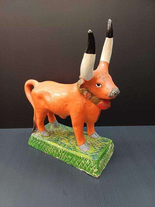 Touro - Olaria José Franco