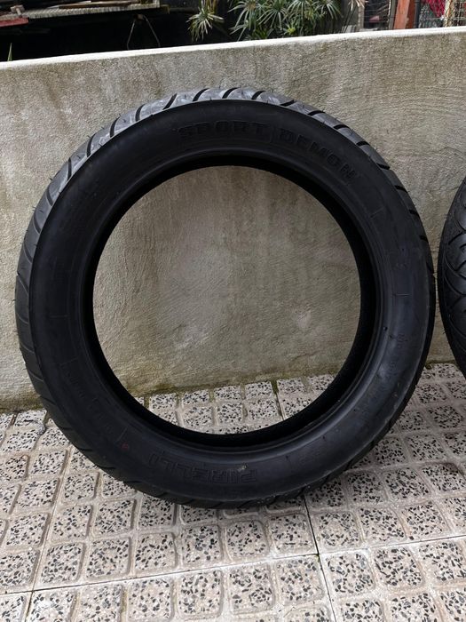 Pneu pirelli sport demon