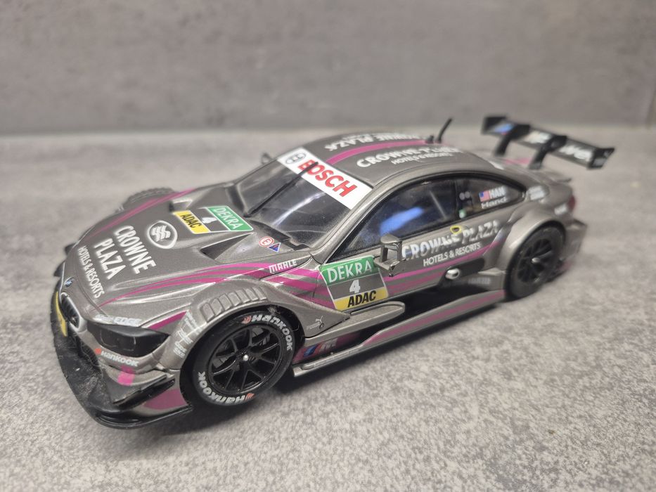 Carrera Digital 132 BMW M4 DTM