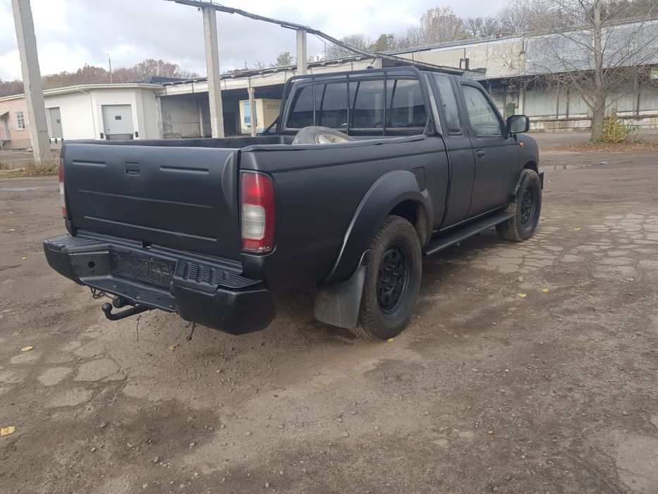 Продам кузова Nissan Navara Д22