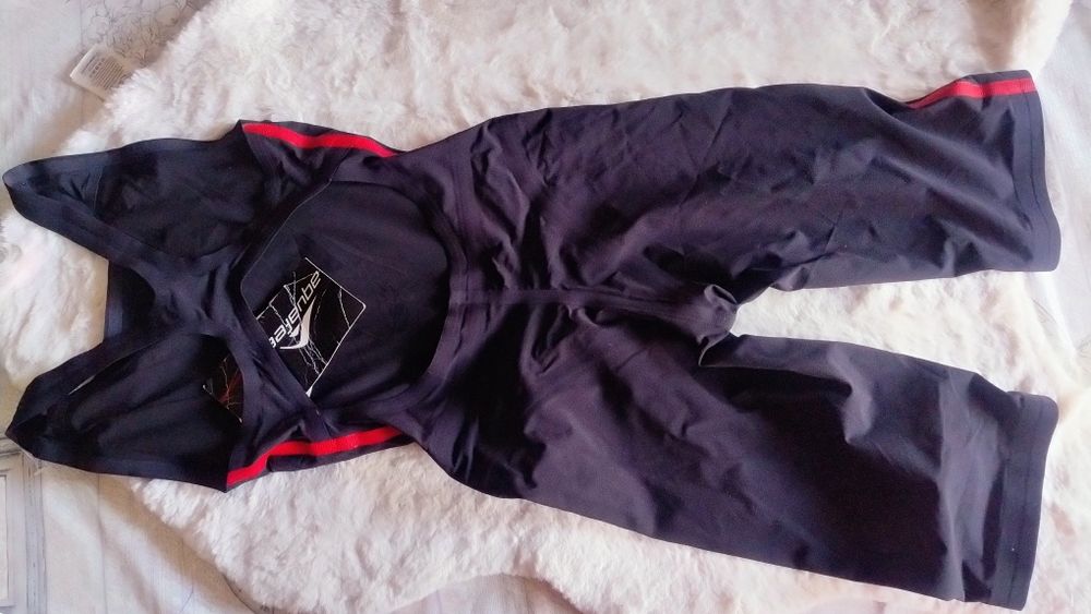 Strój startowy pływacki zawodowy na zawody profesjonalny junior 152