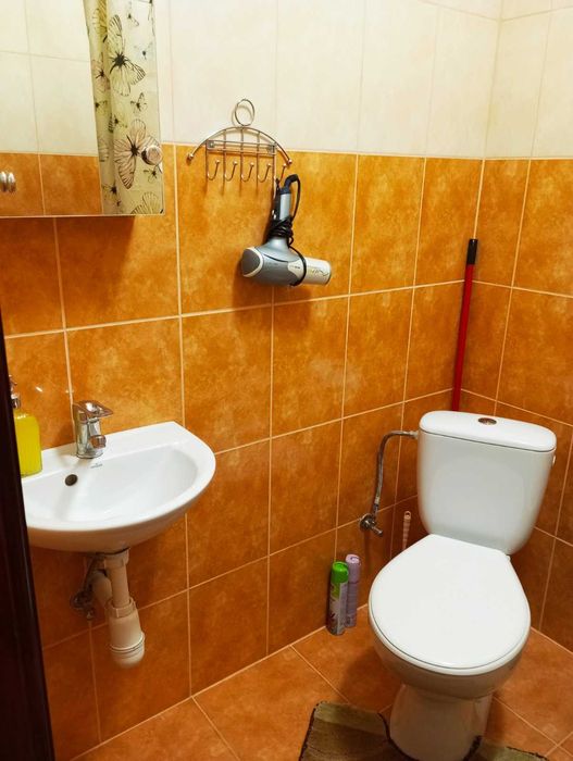 Подобово окремі номера з санвузлами, кухнею, паркінг в м.Берегово