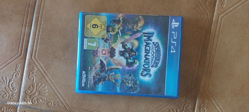 PS4 500gb branca