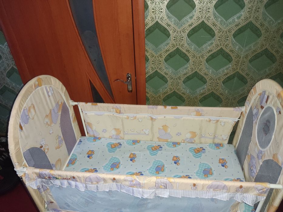 Дитяче ліжко, безкоштовно