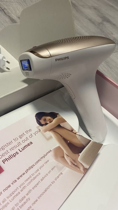 Фотоепілятор Philips Lumea Advanced