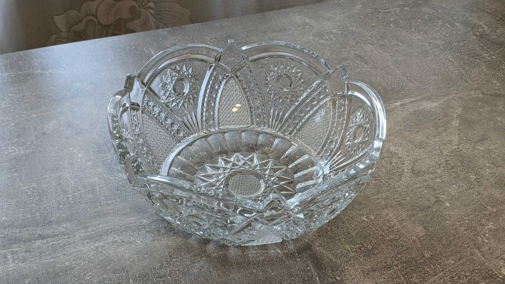 Большая салатница из хрусталя (Bohemia) Велика салатниця із кришталю