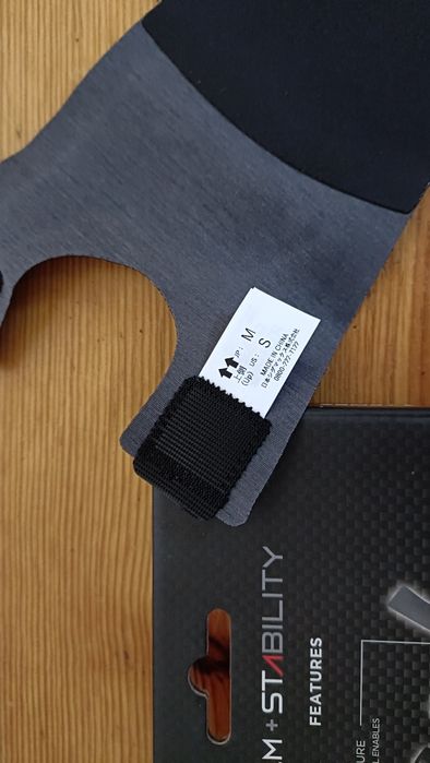 Stabilizator kolana Zamst Filmista Knee