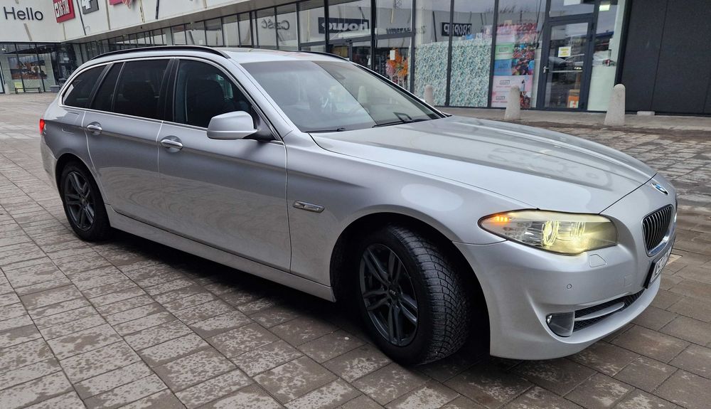 BMW F11 520d 184km  2kpl Kół