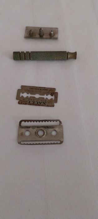 Gilette antiga com mais de 60 anos
