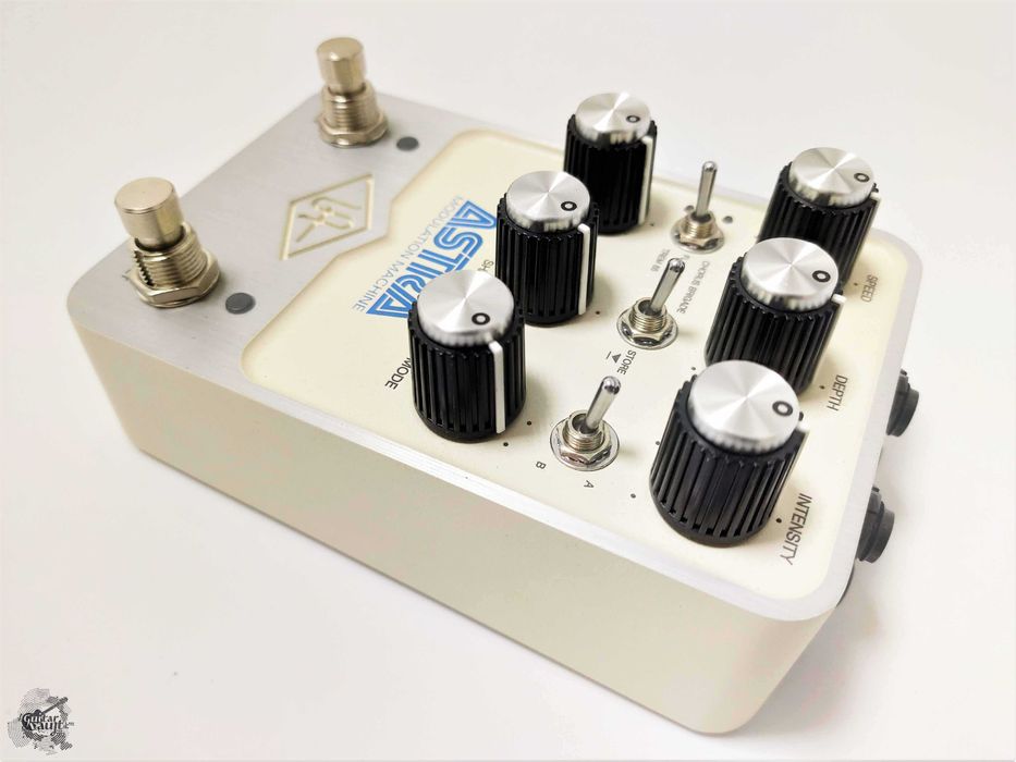 Теплі знижки -30% Новий Universal Audio Astra Modulation Machine