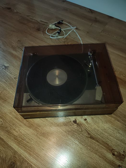 Gramofon Lenco L75
