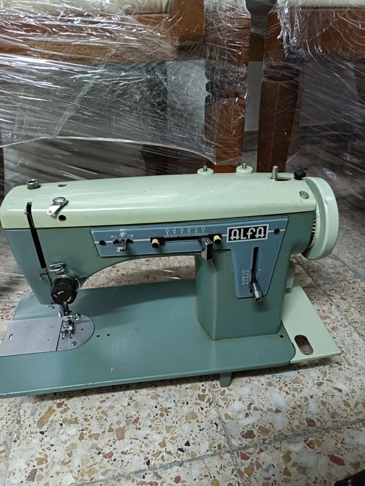 Máquina  de costura