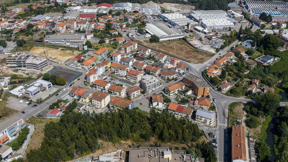 Apartamento T1 em construção com lugar de garagem na Maia