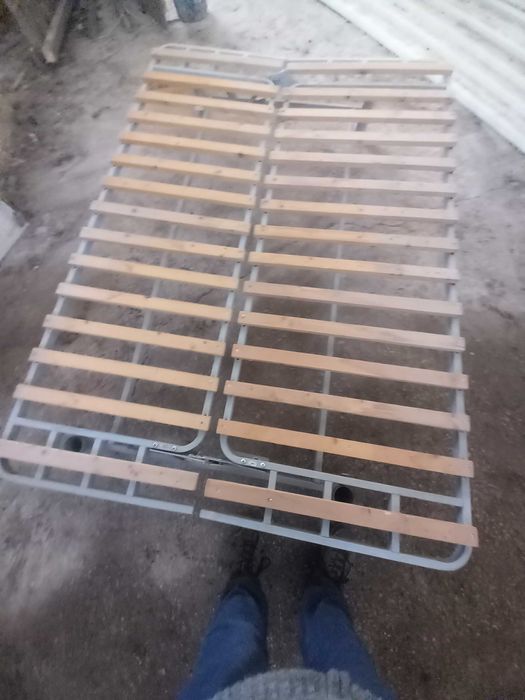 Cama/sofá usado (divan)