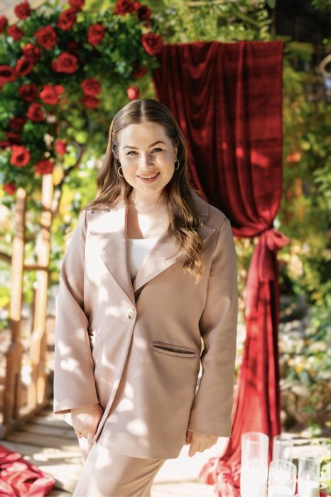 Ведуча на весілля, День народження, хрестини, 1 Рік, ювілей,корпоратив