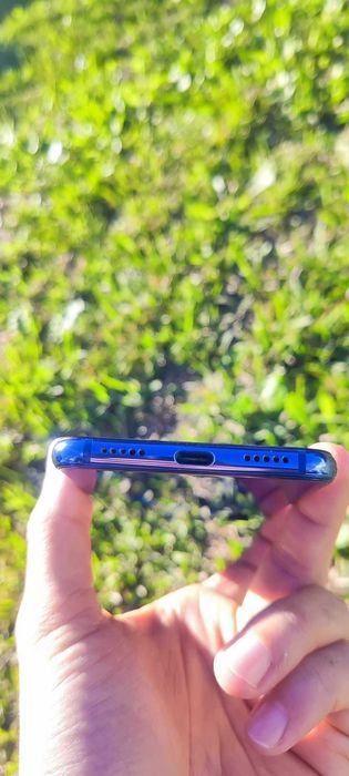XIAOMI Mi 9 SE - 6 GB RAM - 128 GB - Excelente estado
