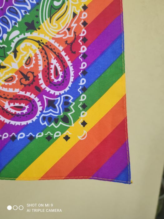 Lenço Bandeira LGBT