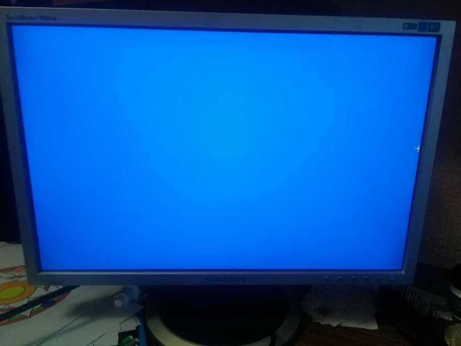 Монитор Samsung SyncMaster 940NW 1440x900