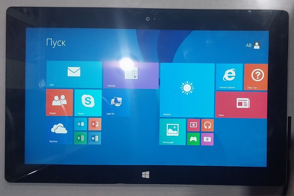 Планшет Microsoft Surface RT 32Gb. Windows 8.1
