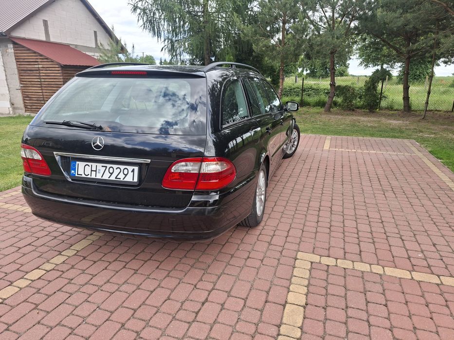 Mercedes E klasa W211