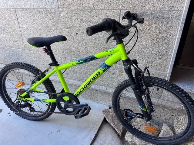 Bicicleta rockrider para criança