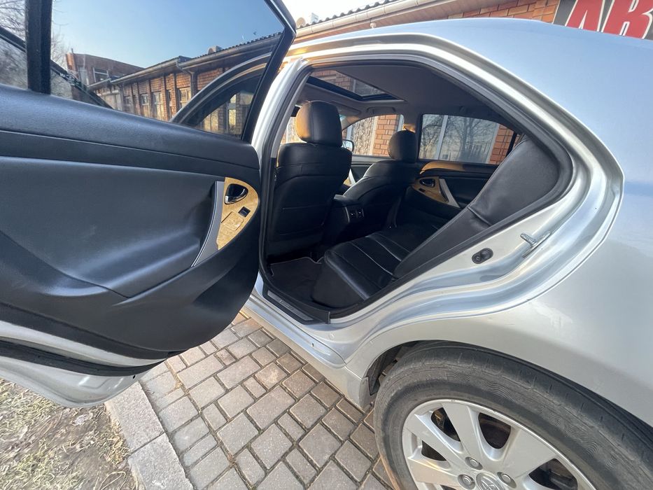 Toyota Camry 3.5 газ