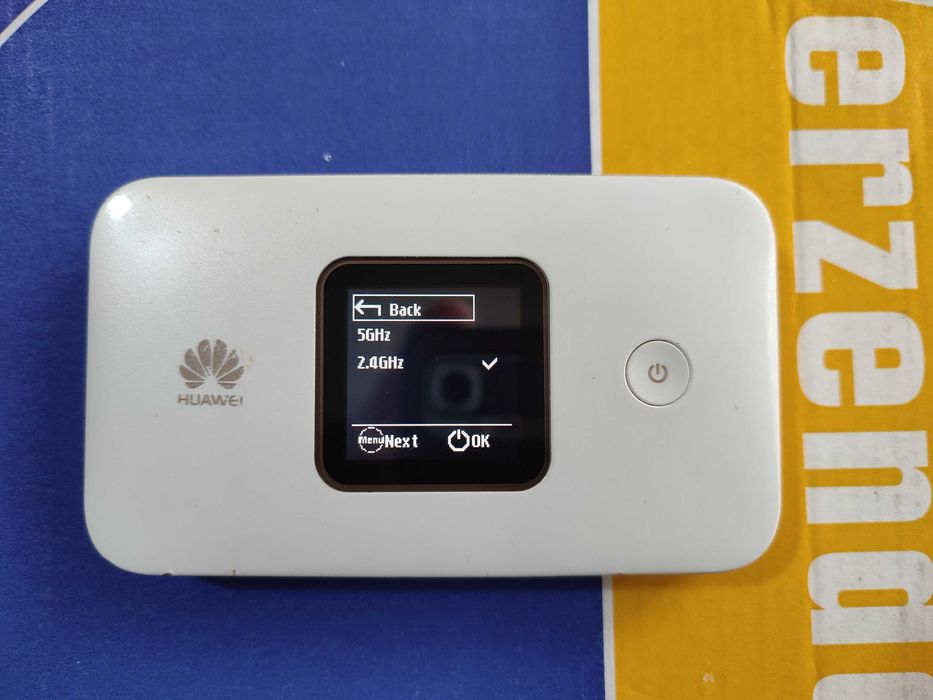 Huawei E5785Lh-22c 4G+ 300mbps Hotspot Router 3000mAh