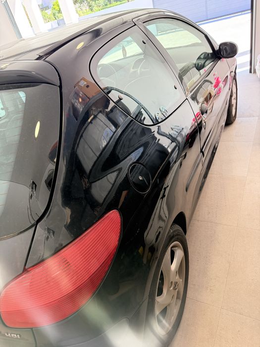 Vendo Peugeot 206 HDI 2.6 XS 5 lugares - 2001