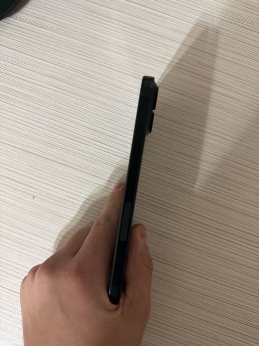 Iphone 15 black icloud