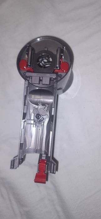 Корпуси сумісні з   пилососами Dyson V8 V7 та V10 V11
