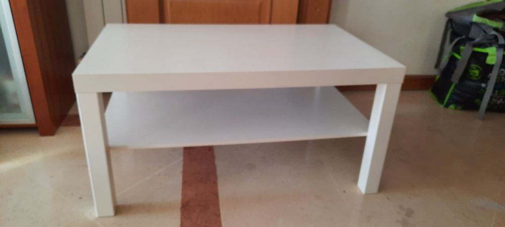 Mesa de centro Lack Ikea branco