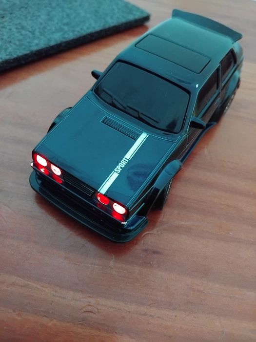 Carro telecomandado de drift