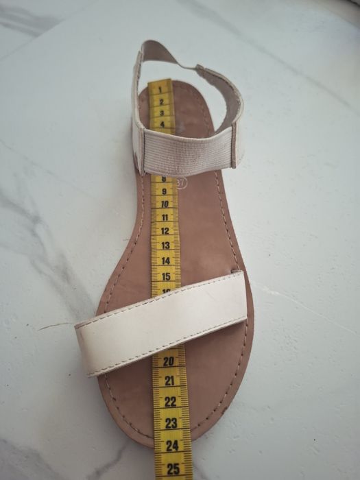 Sandały 37 damskie Diverse klapki beżowe