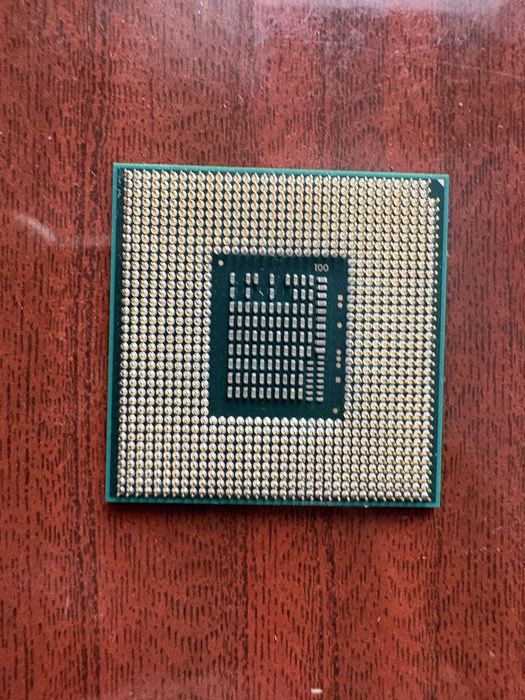Процесор Intel Pentium B590