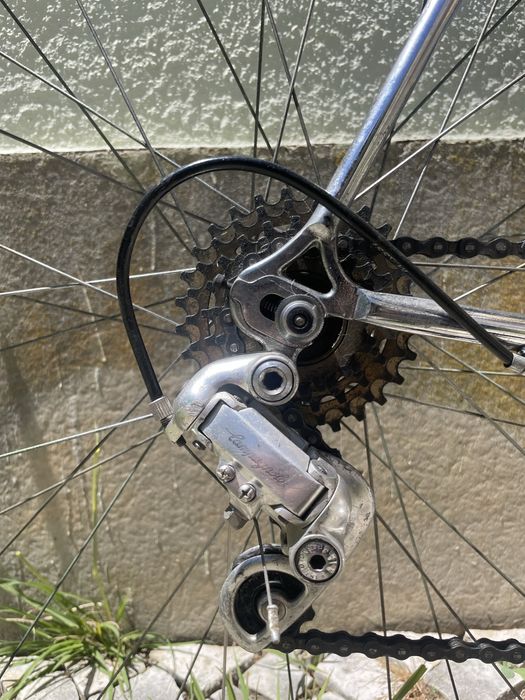Bicicleta Pinarello de estrada clássica vintage