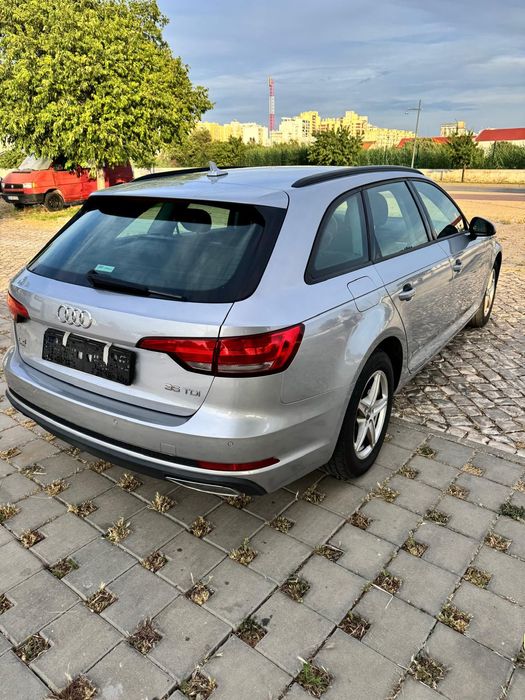Audi A4 Avant 2.0 TDI 159cv