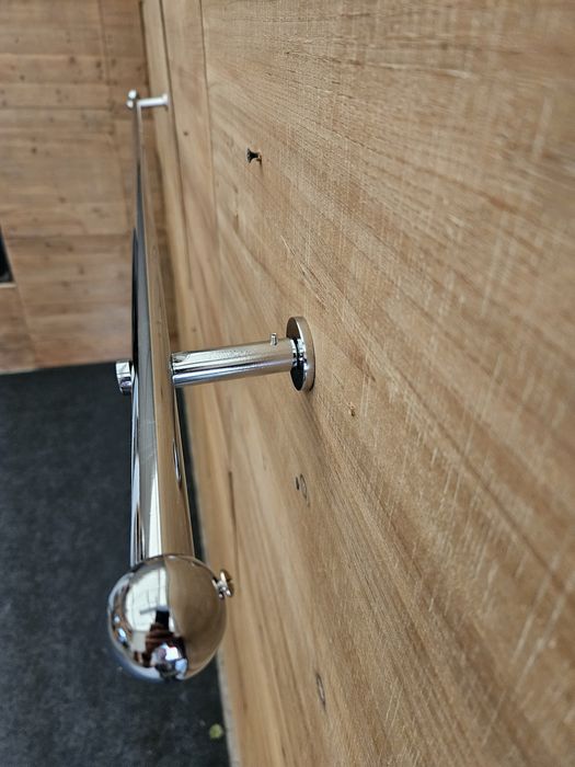 Regulowany karnisz Srebrny chromowany chrom