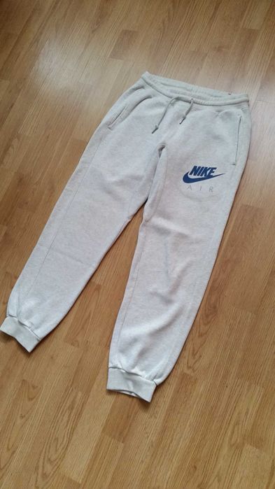 Spodnie dresowe Nike Air