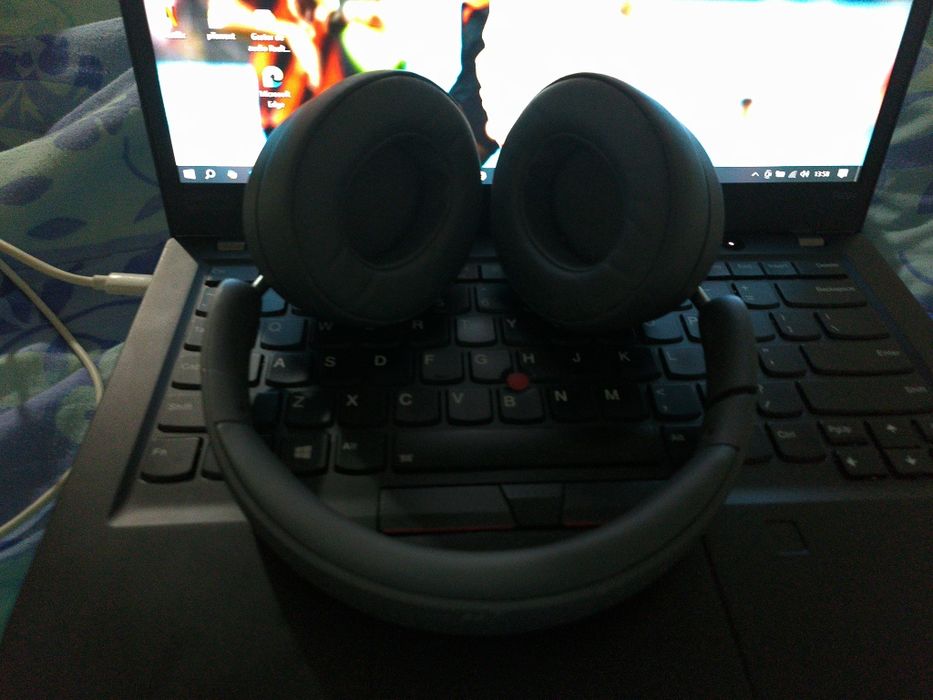 Fones bluetooth usado