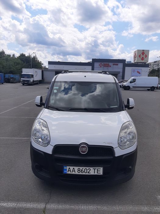 Продам Fiat добло 1.6 турбо дизель .Грузовик максимальна база.