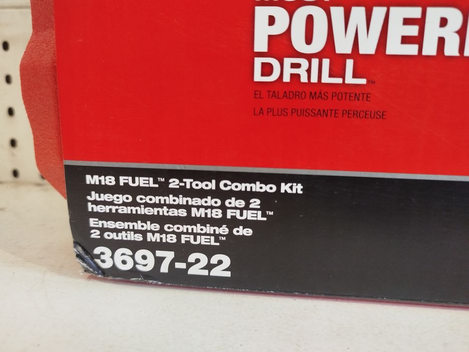 Milwaukee M18 Fuel 3697-22 набір потужних шуруповертів Оригінал США