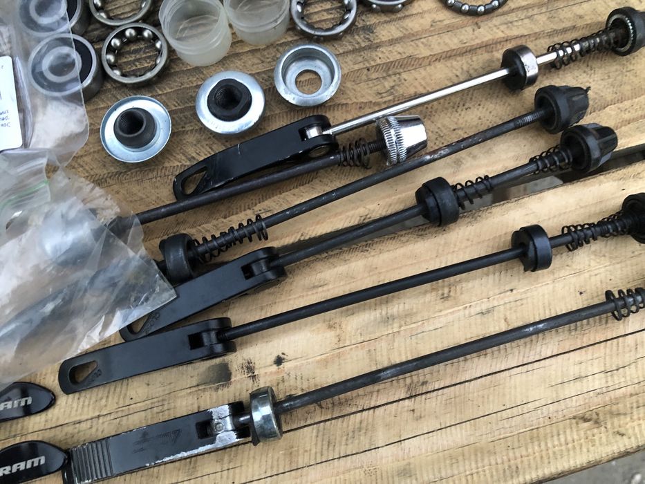 ВЕЛО Оси, подшипники, конуса, Shimano, Sram В продаже!