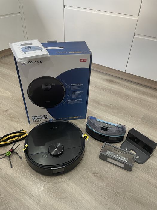 Ecovacs deebot ozmo pro T8 AIVI czarny