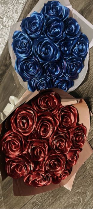 Букет з квітів зі стрічки