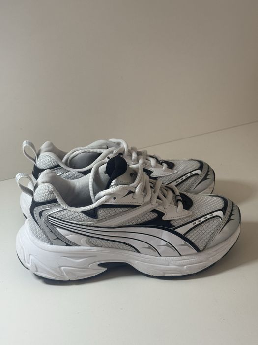 Кросівки Puma Morphic Sneakers