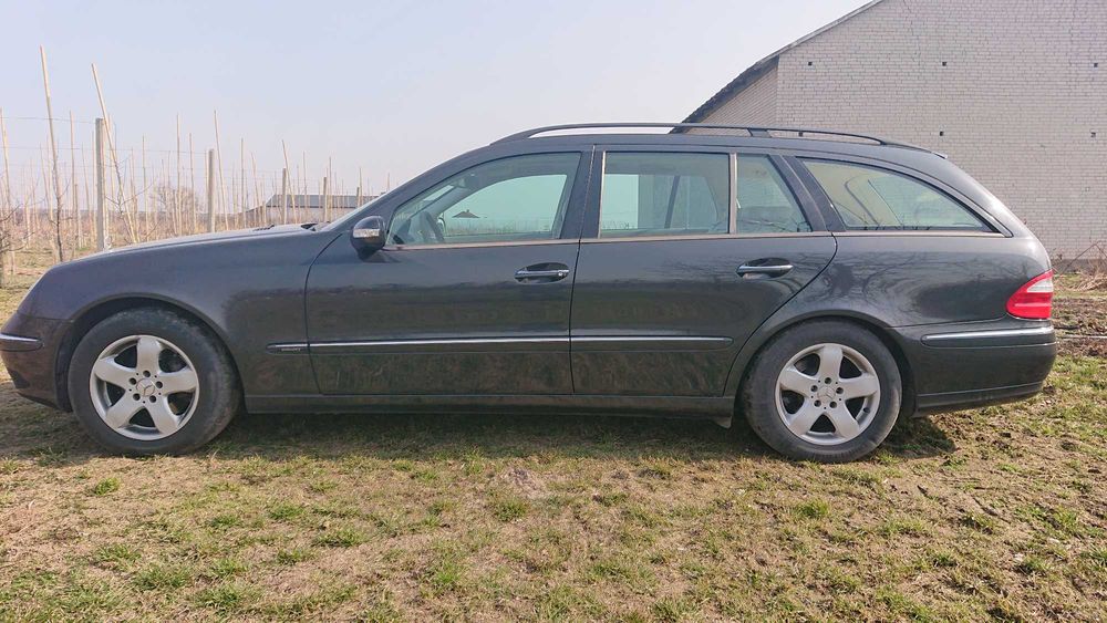 Mercedes Benz E320 Wzorowy