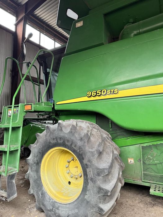 Комбайн ДЖОН ДІР 9650 STS, JOHN DEERE, ВІЗОК, жатка 7.6 м, 625 R, 2001