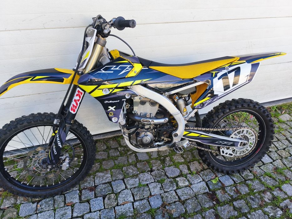 Vendo Yamaha YZF 450